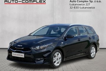 Kombi 1,5 T M 160 KM Salon PL maual